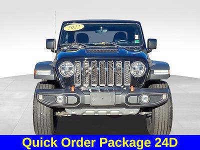 Used 2022 Jeep Gladiator - photo 1