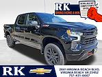 New 2026 Chevrolet Silverado 1500 LT Crew Cab 4x4 Pickup for sale #264278 - photo 1