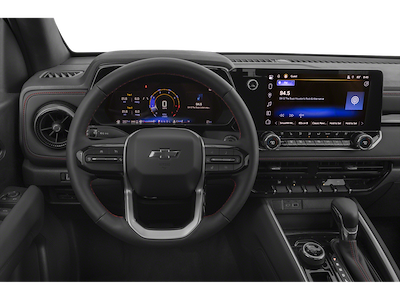 Used 2024 Chevrolet Colorado - photo 1