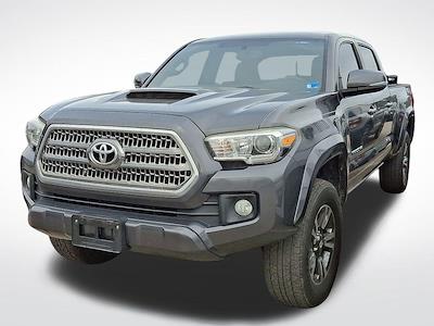 Used 2017 Toyota Tacoma SR5 Double Cab for sale #264887A - photo 2