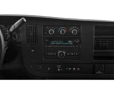 Used 2018 Chevrolet Express 2500 - photo 1