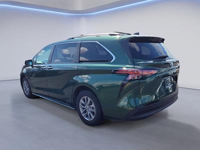 2022 Toyota Sienna FWD Minivan for sale #76935B - photo 2
