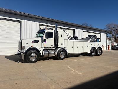 Used 2021 Peterbilt 567 - photo 1