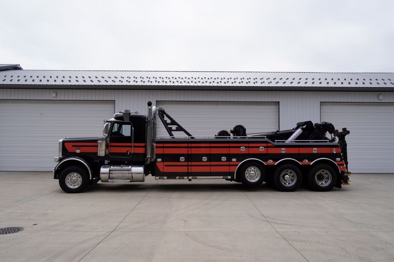 Used 2013 Peterbilt 388 - photo 5