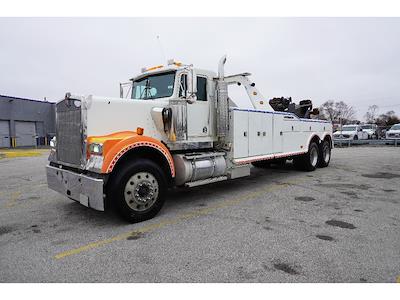 Used 2002 Kenworth W900 - photo 1