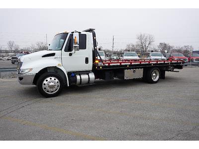 Used 2016 International DuraStar 4300 - photo 1