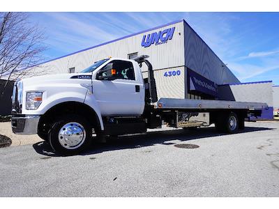 Used 2023 Ford F-650 - photo 1