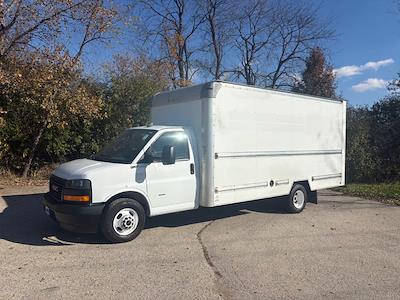 Used 2020 GMC Savana 3500 - photo 1