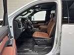 New 2025 GMC Sierra 3500 Denali Ultimate Crew Cab 4WD Pickup for sale #250634 - photo 19
