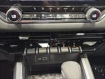 New 2025 GMC Canyon Elevation Crew Cab 4WD Pickup for sale #250738 - photo 32