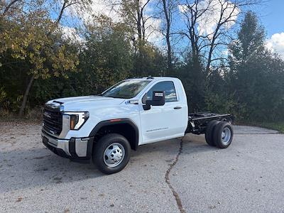 New 2026 GMC Sierra 3500 Regular Cab 60 CA Cab Chassis for sale #27018T - photo 1