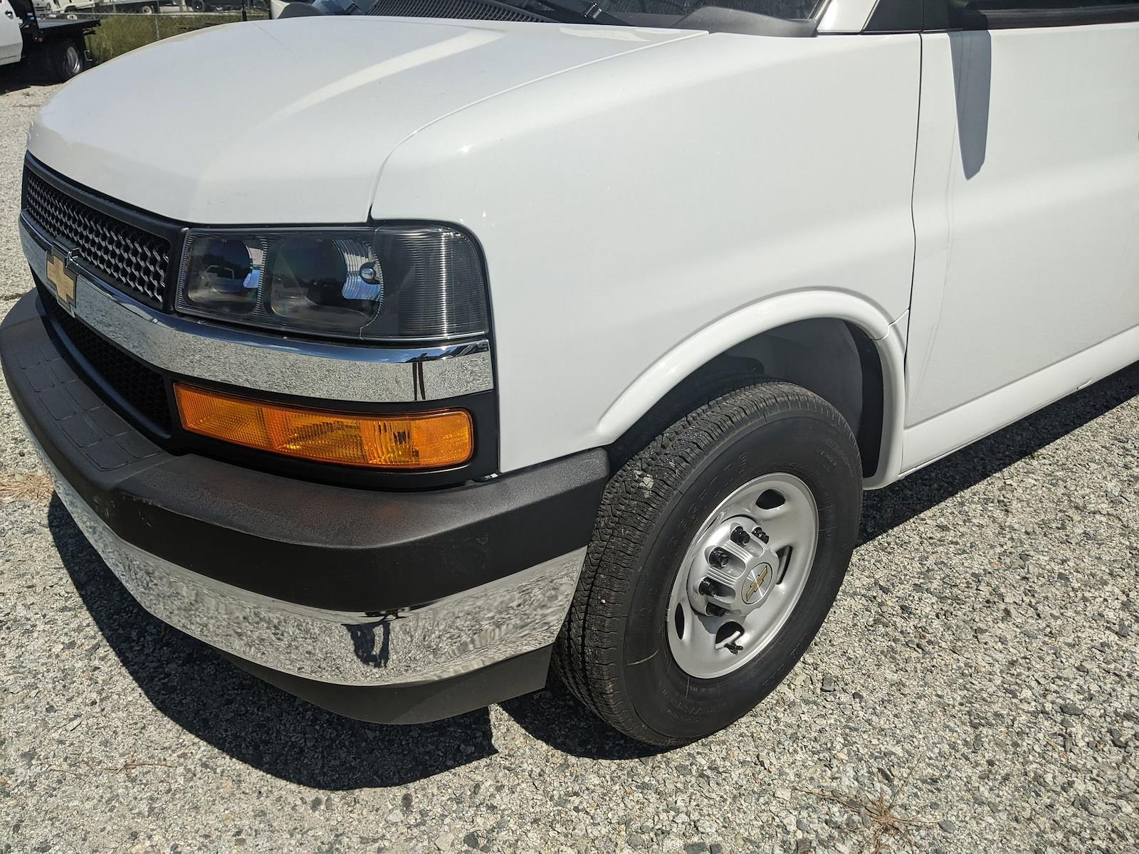 New 2025 Chevrolet Express 2500 - photo 10