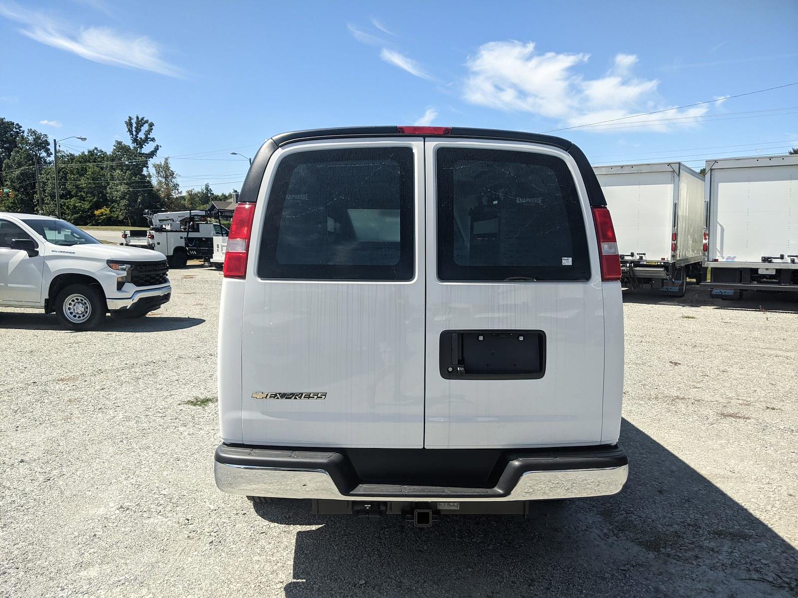 New 2025 Chevrolet Express 2500 - photo 8