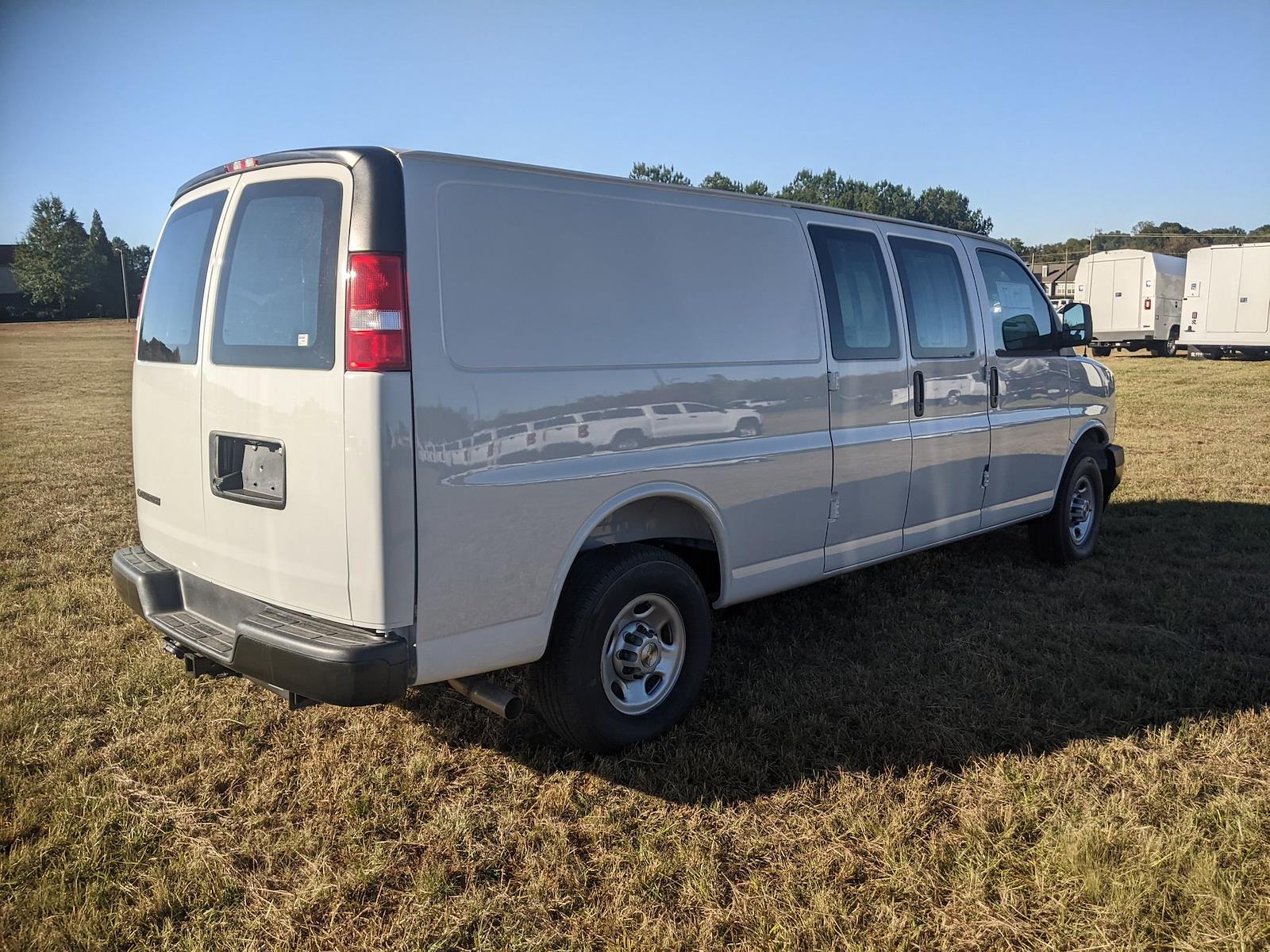 New 2025 Chevrolet Express 2500 - photo 9