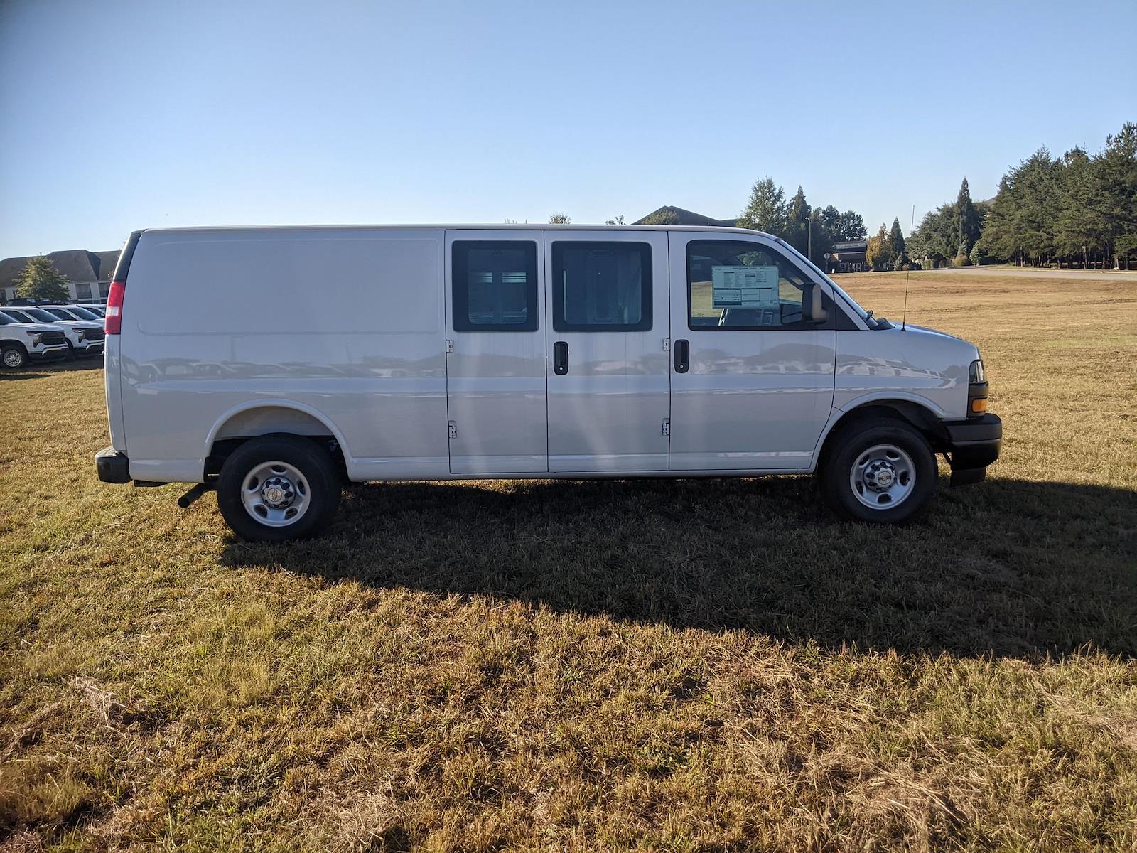 New 2025 Chevrolet Express 2500 - photo 10
