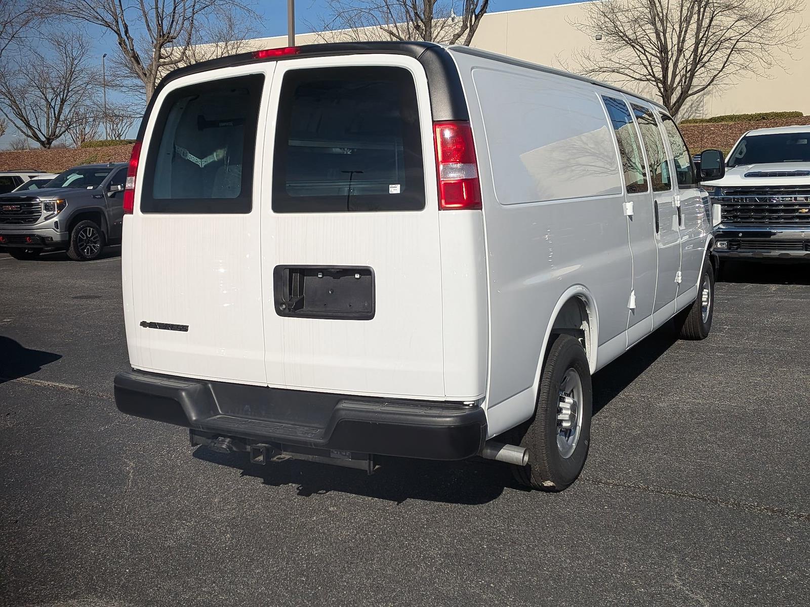 New 2025 Chevrolet Express 2500 - photo 8