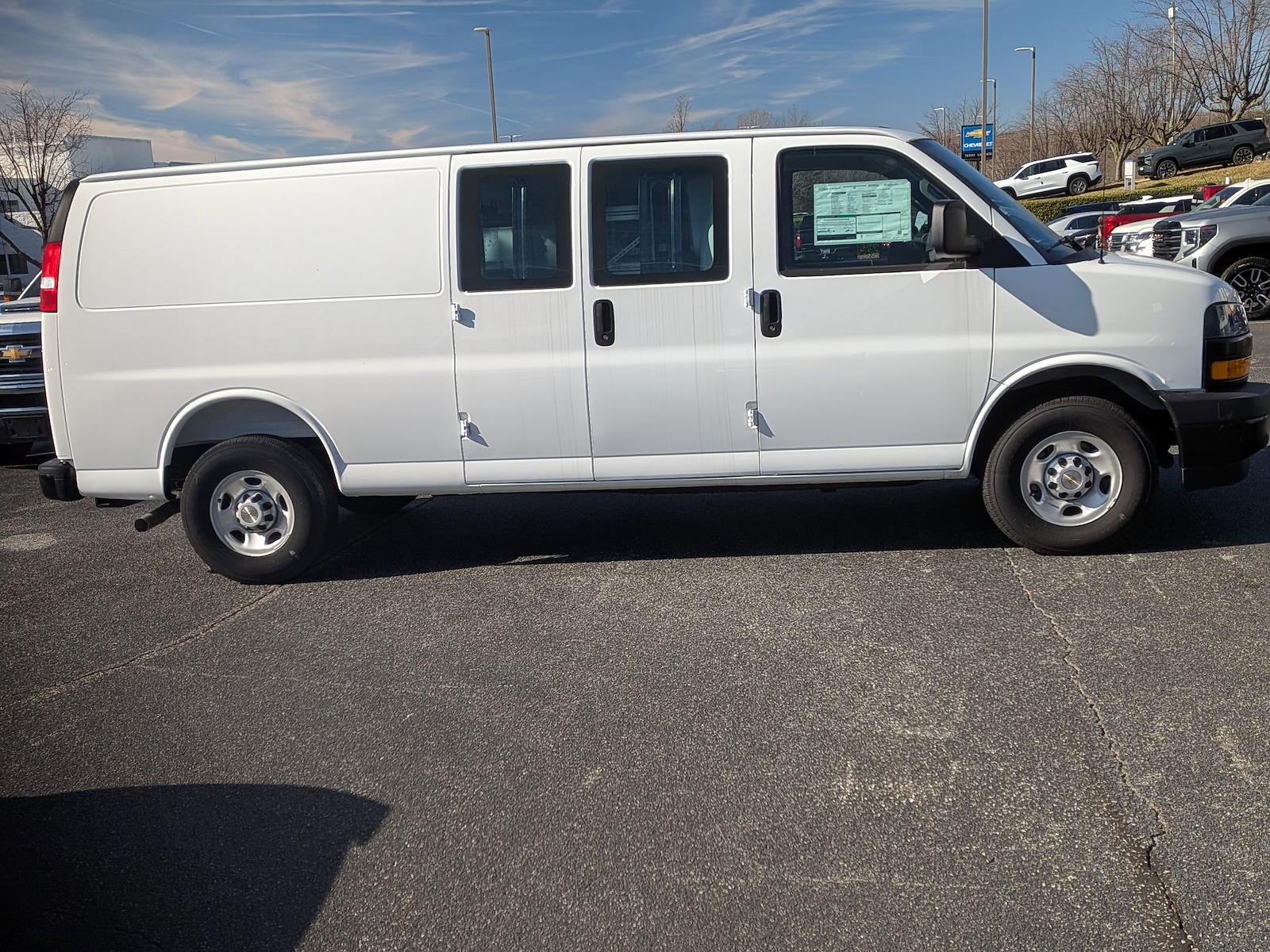New 2025 Chevrolet Express 2500 - photo 9