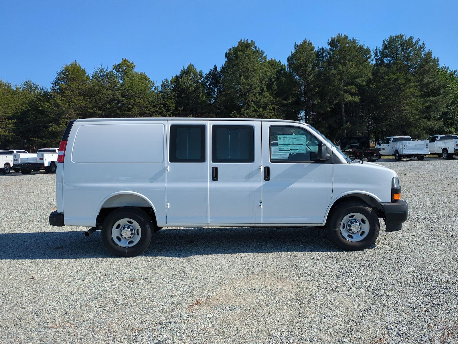 New 2025 Chevrolet Express 2500 - photo 10