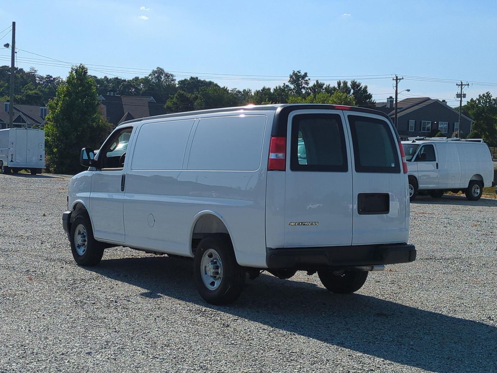 New 2025 Chevrolet Express 2500 - photo 7