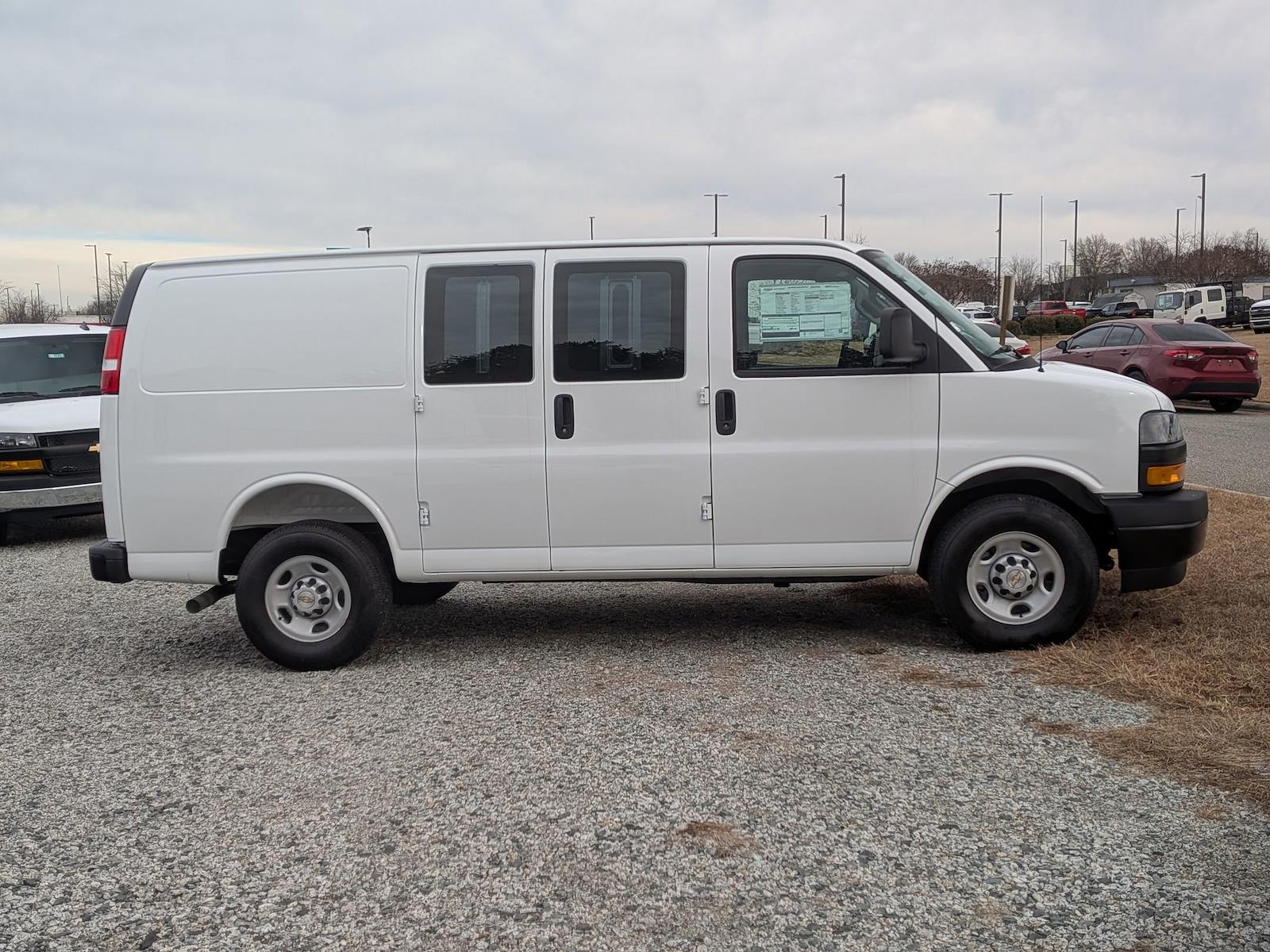 New 2025 Chevrolet Express 2500 - photo 10