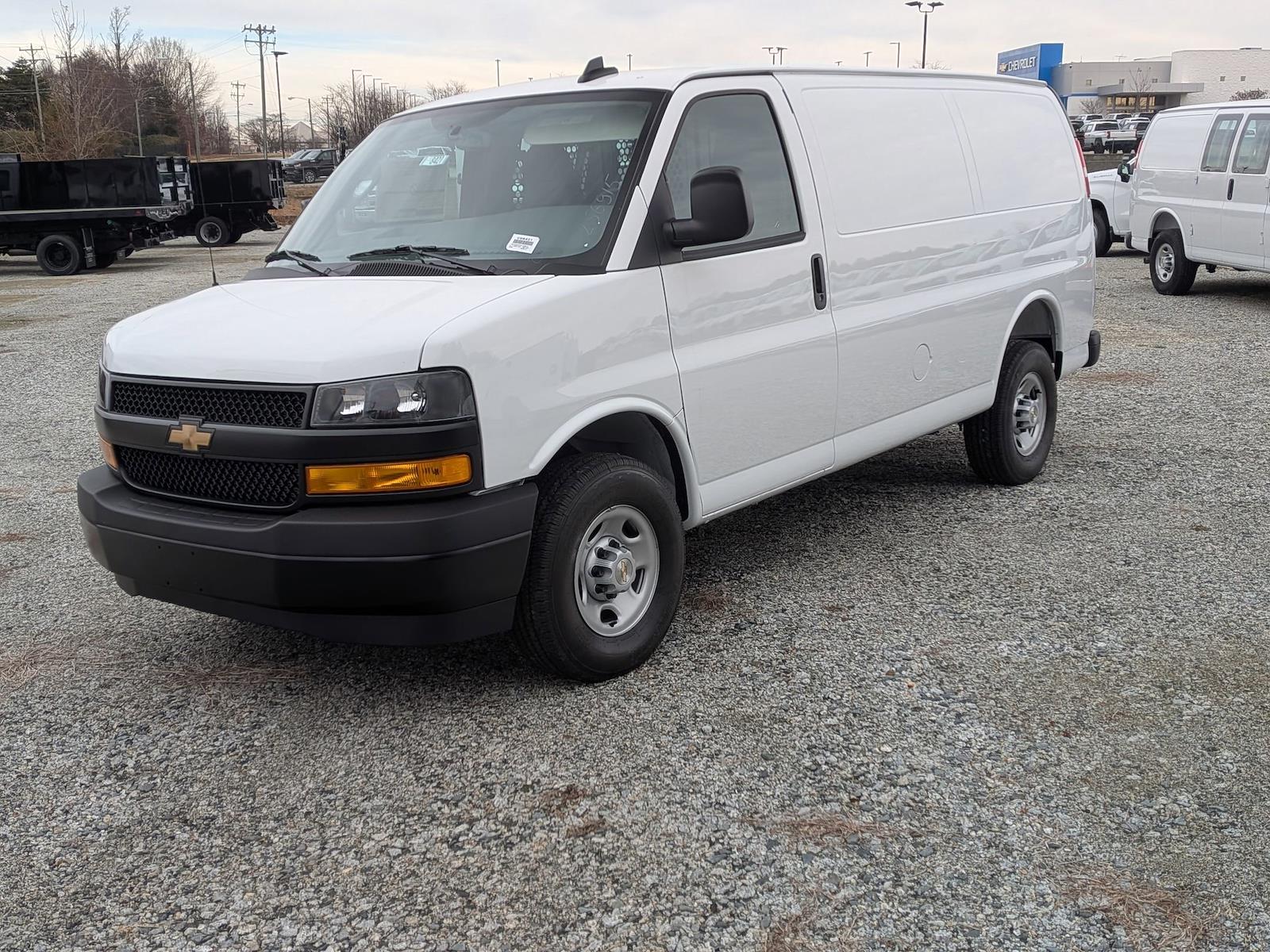 New 2025 Chevrolet Express 2500 - photo 1
