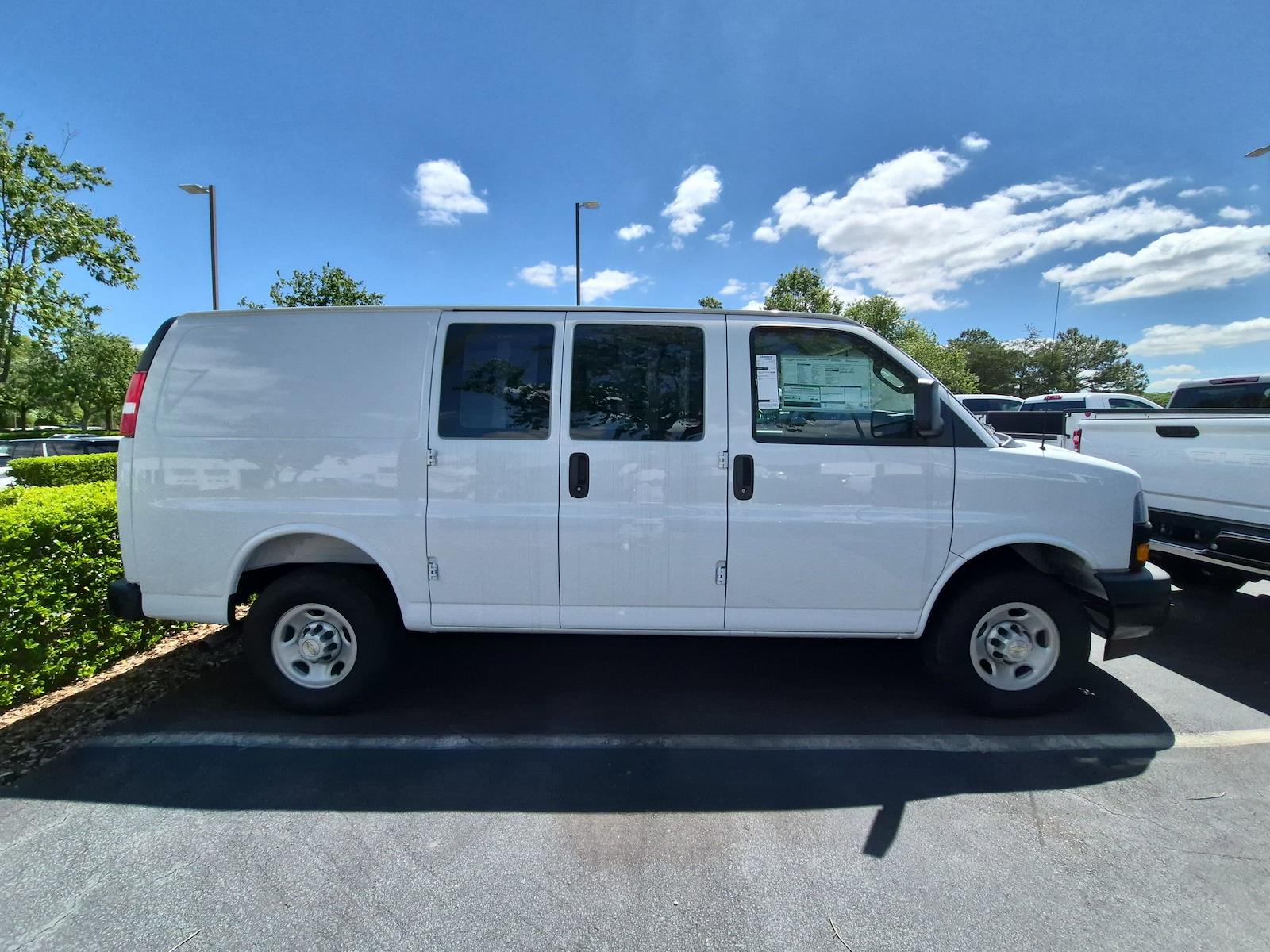 New 2025 Chevrolet Express 2500 - photo 9