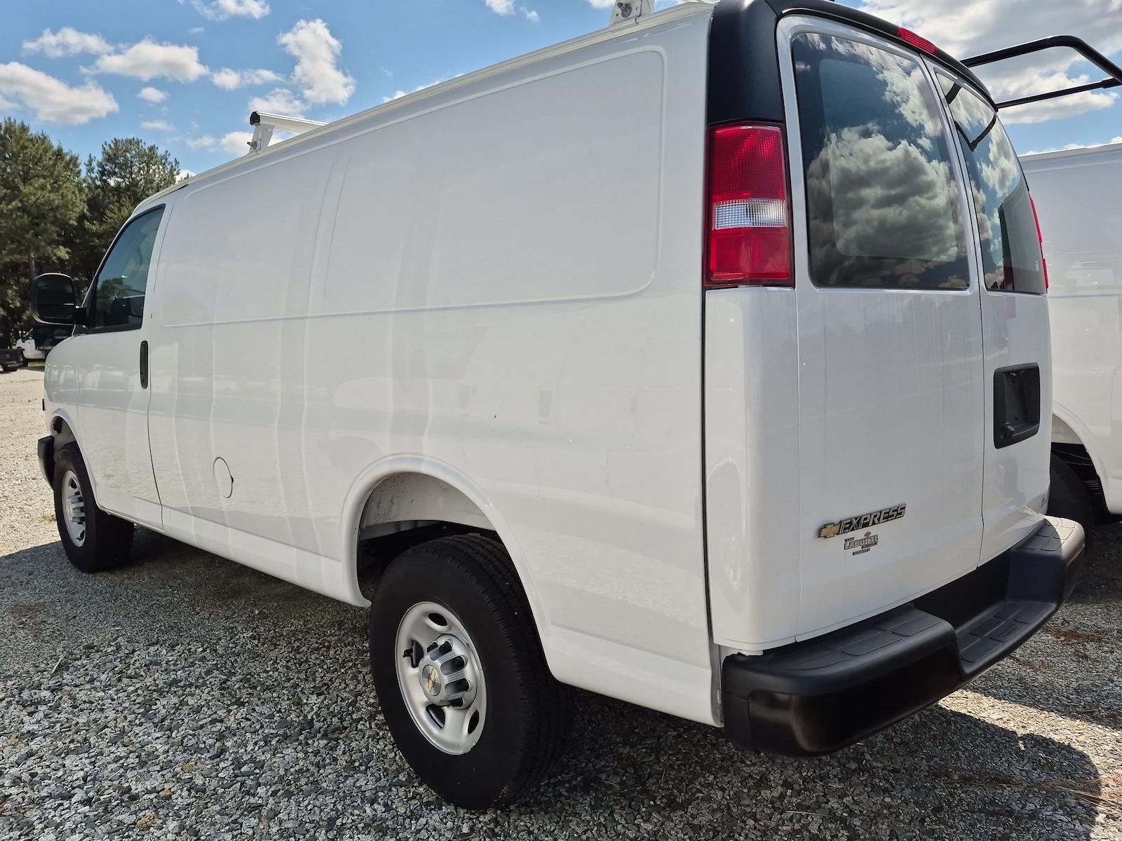 New 2025 Chevrolet Express 2500 - photo 6