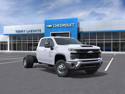 2025 Chevrolet Silverado 3500 Crew Cab DRW 4WD Cab Chassis for sale #CS8608 - photo 1