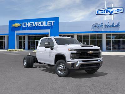 2025 Chevrolet Silverado 3500 Crew Cab DRW 4WD Cab Chassis for sale #DCS8645 - photo 1