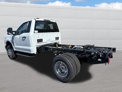 New 2025 Ford F-350 XL Regular Cab 4x4 Cab Chassis for sale #F4257 - photo 2
