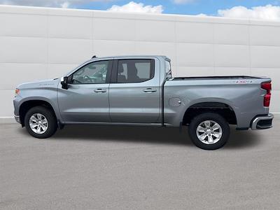 Used 2024 Chevrolet Silverado 1500 - photo 1
