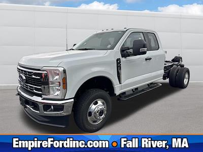 2025 Ford F-350 Super Cab DRW 4x4 Cab Chassis for sale #F4450 - photo 1