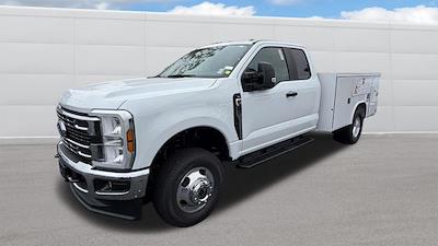 New 2025 Ford F-350 Super Cab 4WD Reading SLU108-DW 9' Service Truck for sale #F4450 - photo 1