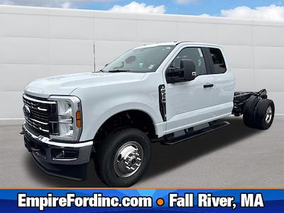 2025 Ford F-350 Super Cab DRW 4x4 Cab Chassis for sale #F4497 - photo 1
