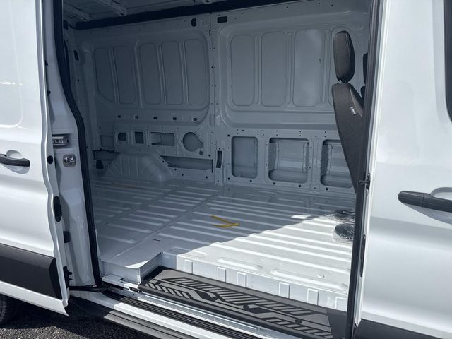 New 2026 Ford Transit 250 - photo 9