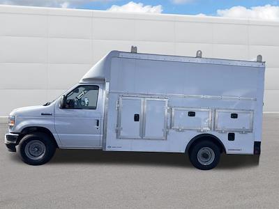 New 2026 Ford E-350 - photo 2