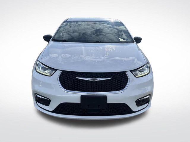 Used 2024 Chrysler Pacifica - photo 13