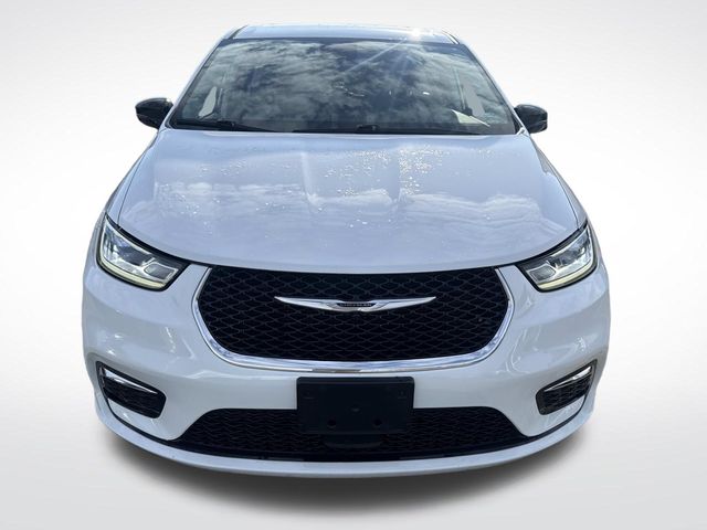 Used 2024 Chrysler Pacifica - photo 14