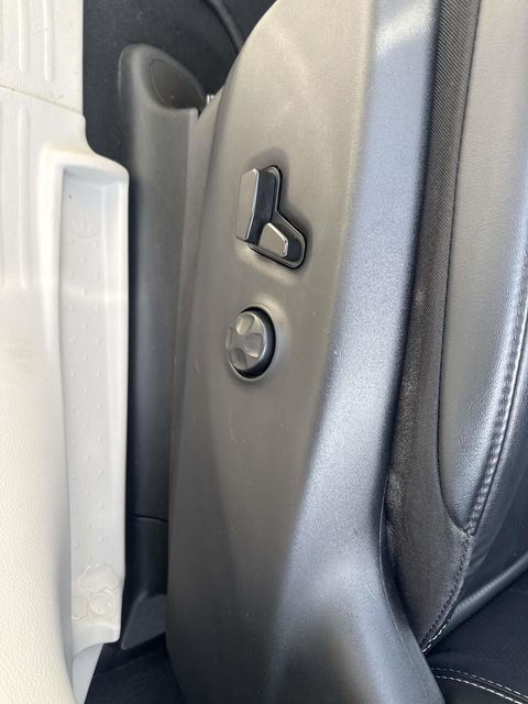 Used 2024 Chrysler Pacifica - photo 27