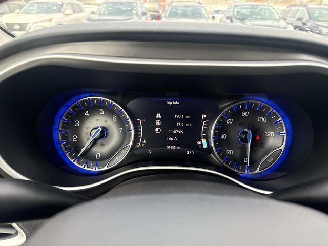 Used 2024 Chrysler Pacifica - photo 40