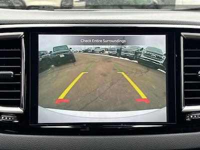 Used 2024 Chrysler Pacifica - photo 1