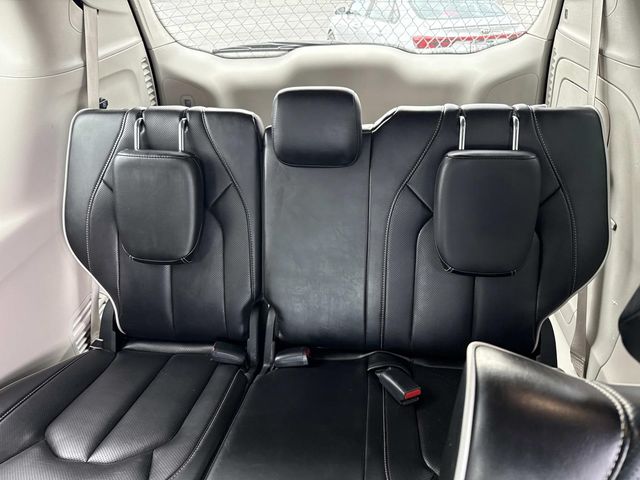 Used 2023 Chrysler Pacifica - photo 21