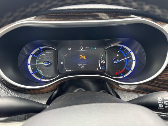 Used 2023 Chrysler Pacifica - photo 41