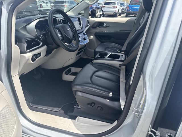 Used 2024 Chrysler Pacifica - photo 19