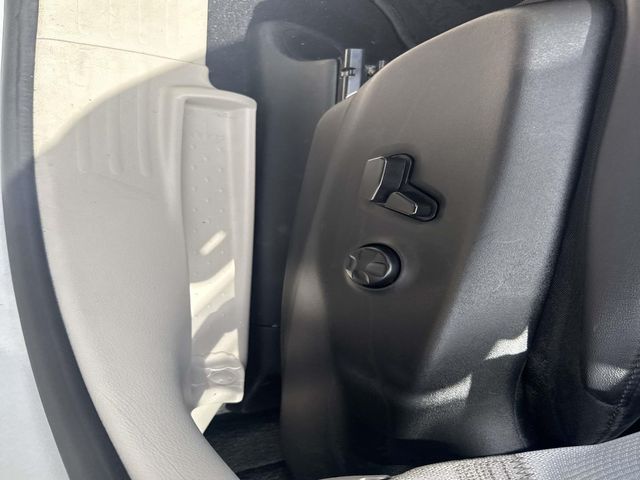 Used 2024 Chrysler Pacifica - photo 20
