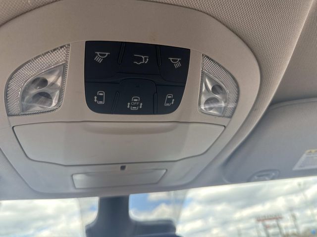 Used 2024 Chrysler Pacifica - photo 27