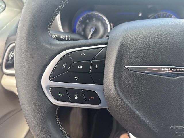 Used 2024 Chrysler Pacifica - photo 29