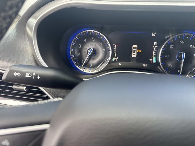 Used 2024 Chrysler Pacifica - photo 32