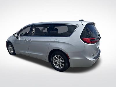 2024 Chrysler Pacifica FWD Minivan for sale #FP4886 - photo 2