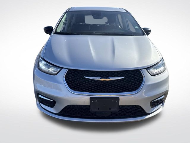 Used 2024 Chrysler Pacifica - photo 13